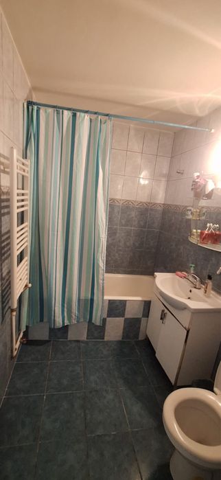 Vand apartament 2 camere