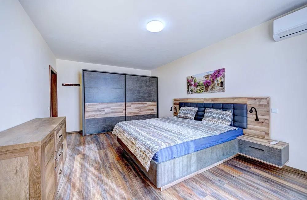 Дава се под наем Тристаен апартамент в София, Манастирски ливади - 140 кв.м за 1150 € - Снимка #3