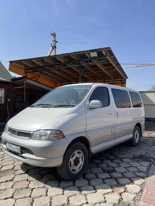 Продам Toyota Granvia