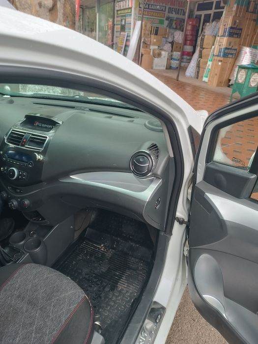 Спарк поз 3 метан газ