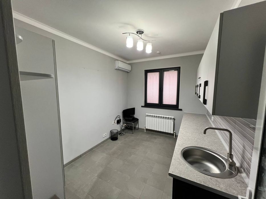 Юнусабад 14квартал | 70кв - нежилое помещение вдоль дороги Продажа