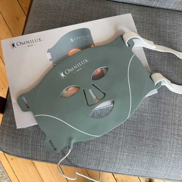 Omnilux Men LED mask