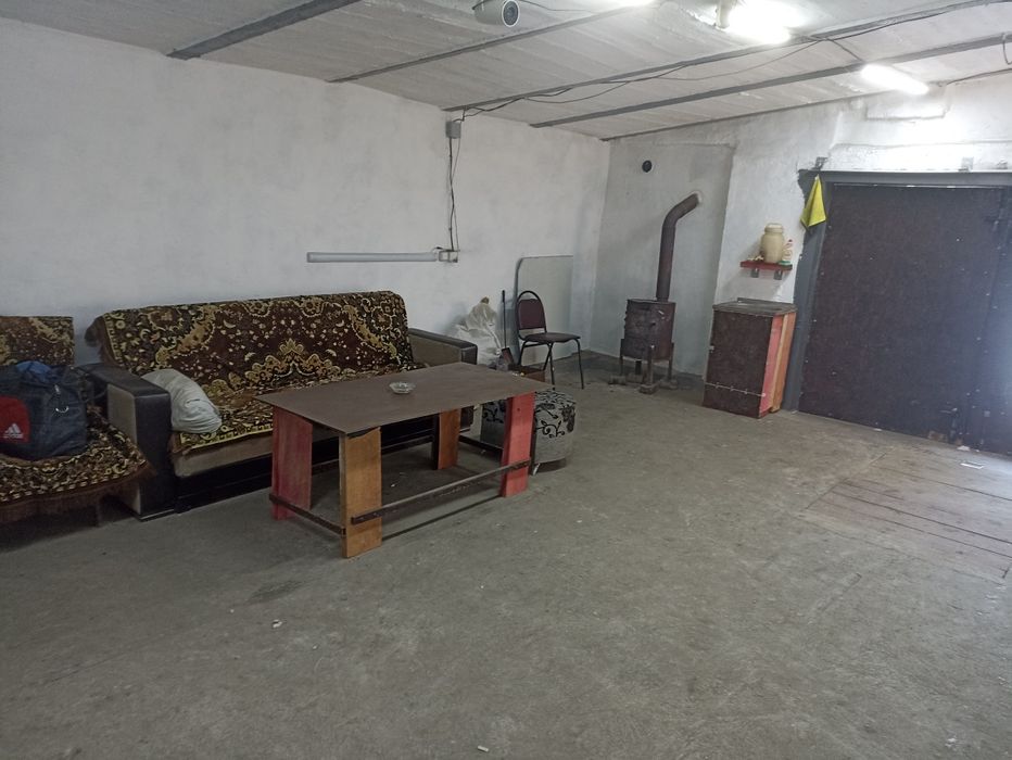 Продаётся гараж.