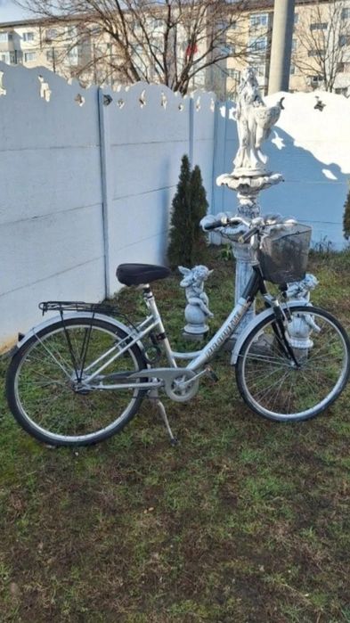 Vand bicicleta ..calitate