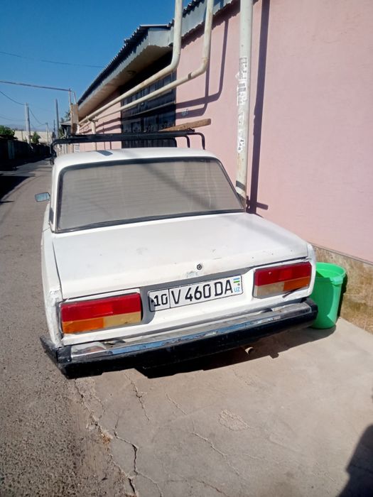 Сотилади Жигули 2107