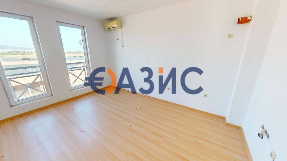 Продава се Едностаен апартамент в к.к. Слънчев бряг - 30 кв.м за 750 €/кв.м - Снимка #4