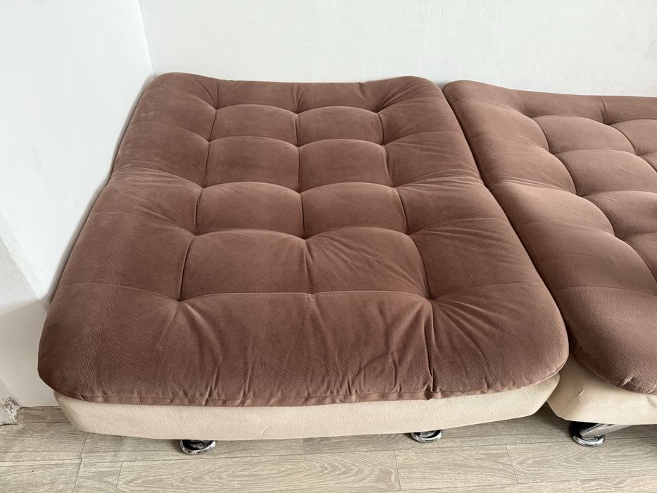 Продам диван в отличном состояний