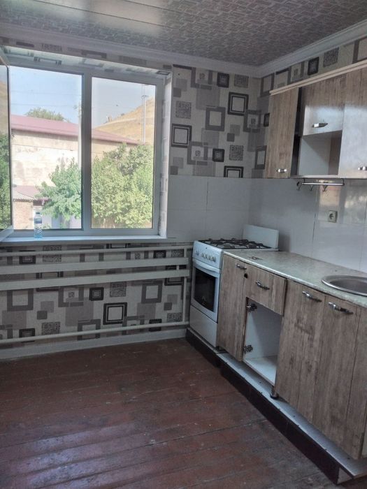 Квартира сотилади