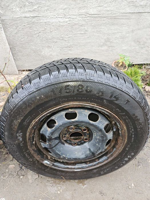 Cauciucuri All-season M+S cu genti de tabla