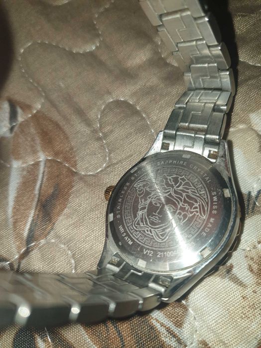 Ceas versace damă preț negociabil..