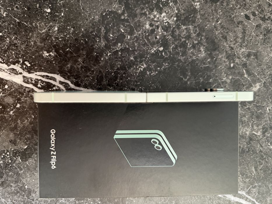 Vand samsung z flip 6