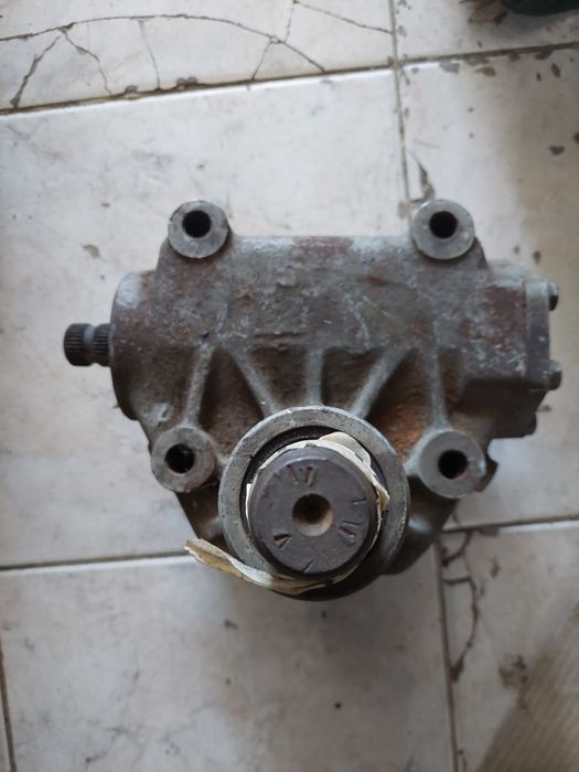 Продовам кормилни кутии за маз краз ифа робур