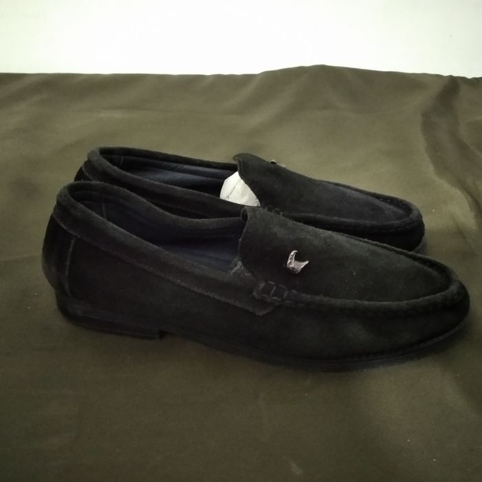 Продам кожаную обувь.