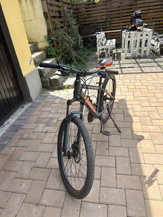 Bicicletă MTB Mali, frâne pe disc, Shimano, suspensie față