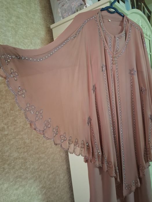 Vecherni misr abayasi