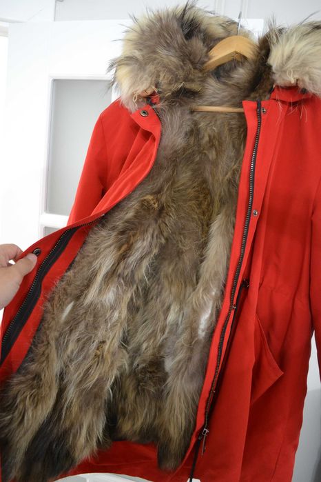 Продам женские куртки