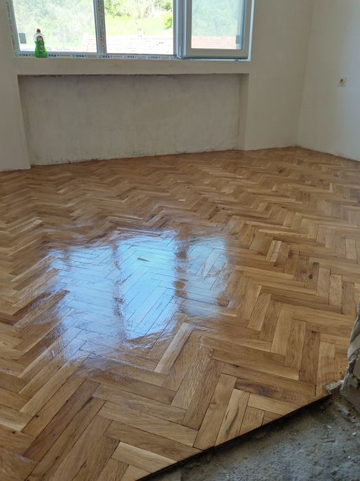 Безпрахово циклене и лакиране