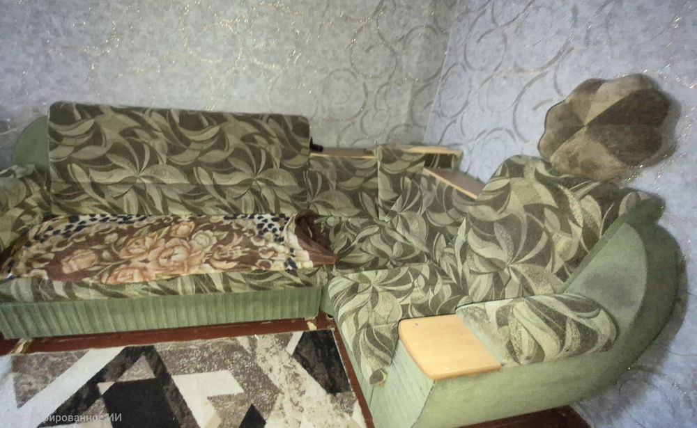 Продам диван с креслом