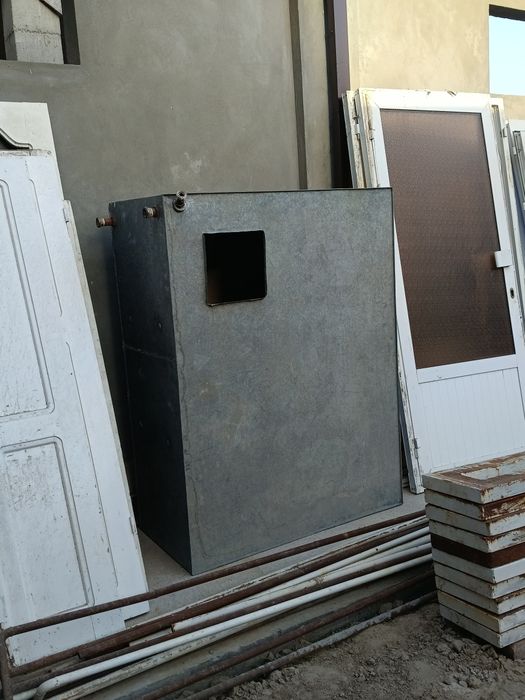 Eshik , deraza  va romlari , 2ta vanna sifati yaxshi