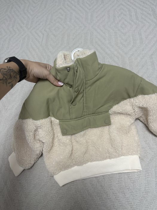 Курточки и безрукавка