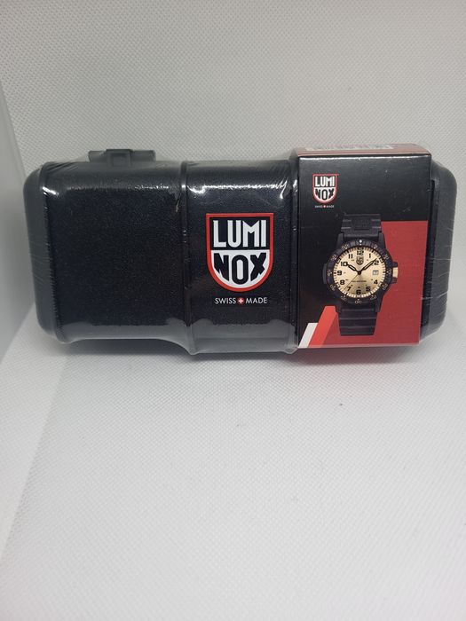 Vând ceas Luminox