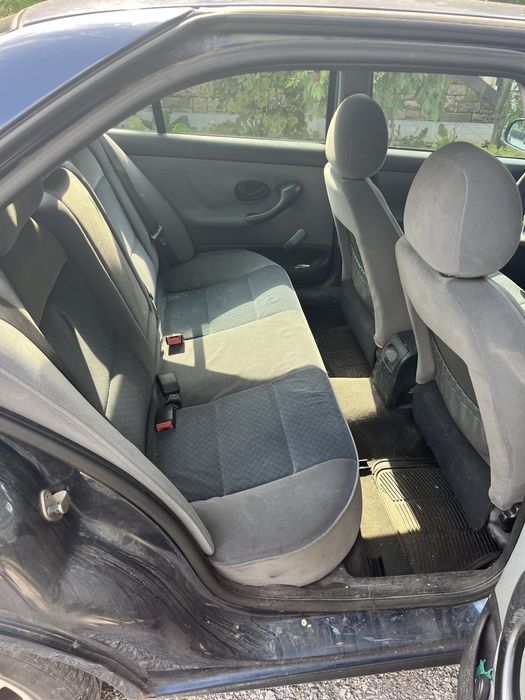 Пежо 406 2.0 HDi 110к.с. 2000г.