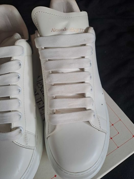 Vand adidasi Alexander McQueen originali