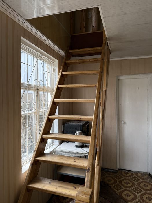 Продается дача в поселке Навбахор со всеми условиями