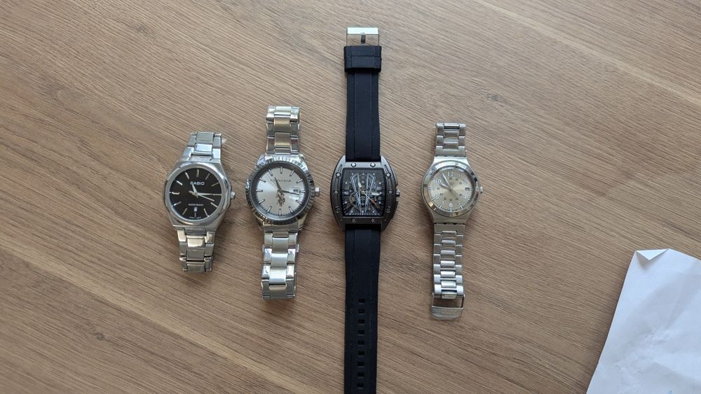 Продам часы хорошие