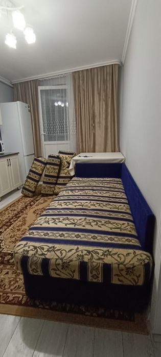 Продам Диван б/у