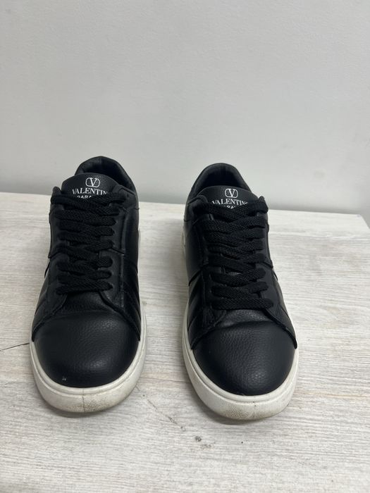 Valentino keda 40 razmer