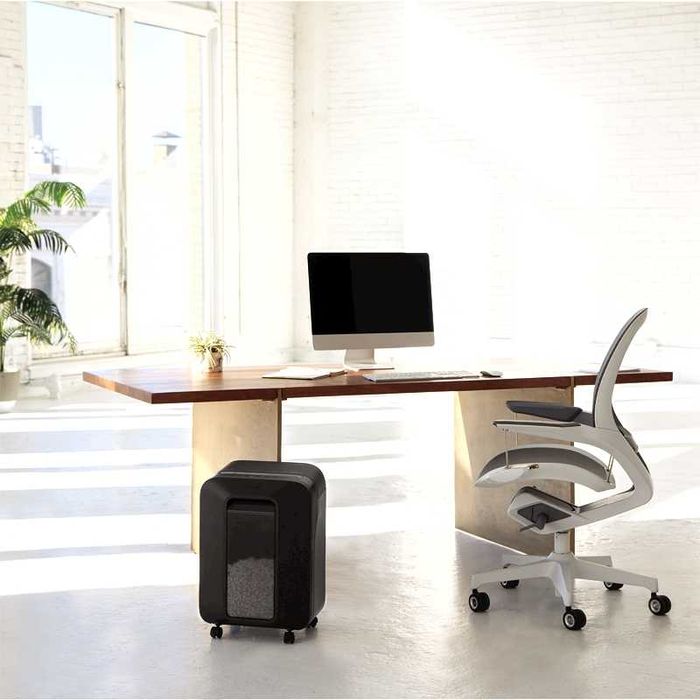 Уничтожитель для бумаги Шредер Fellowes FS-55022, 9,4кг 22л Скидки !!!