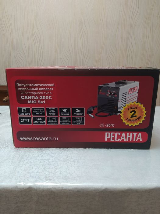Срочно. Продается сварочный аппарат РЕСАНТА САИПА 200 С MIG 5в1.