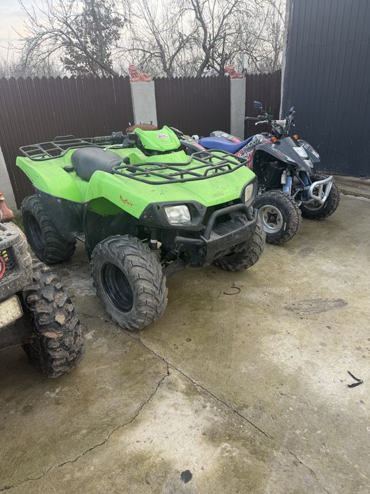 Vand sau schimb atv kavasaki 650