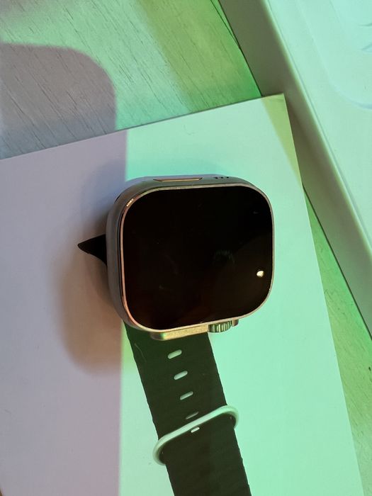 I watch 8 s Ultra (Apple) За Андроид с приложението-UltraWatch.