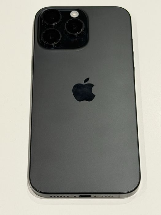 Iphone 16 Pro Max 256 GB Black Titanium