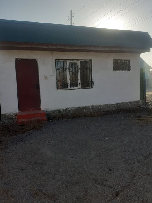 Продается дом 5 комнат.