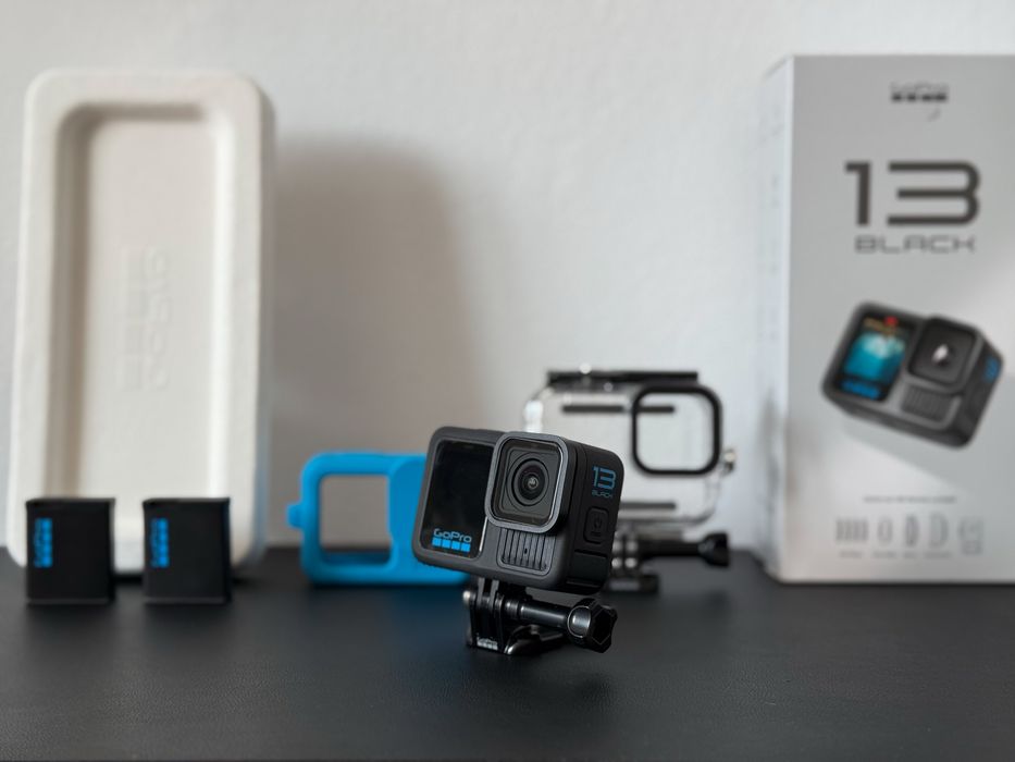 Camera video sport GoPro Hero 13 Black 5.3K 60FPS – stare impecabilă, ca nouă + accesorii gen Dji Action / Insta X4 X5