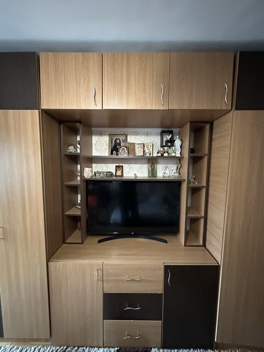 Mobila pentru sufragerie,living