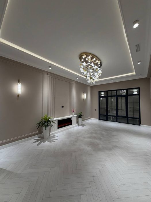 Касественный Дом с Бассейном Циолковского