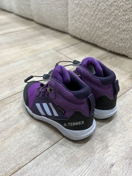 Детски боти adidas Terrex