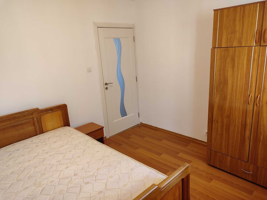 Apartament de închiriat