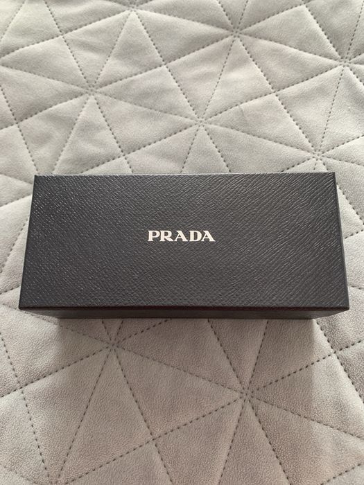 Оригинални черно-бели очила Prada Прада