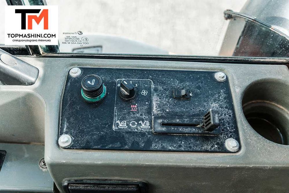 Мини багер Yanmar VIO38-U