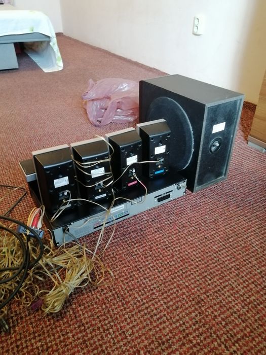 Dvd home theatre system