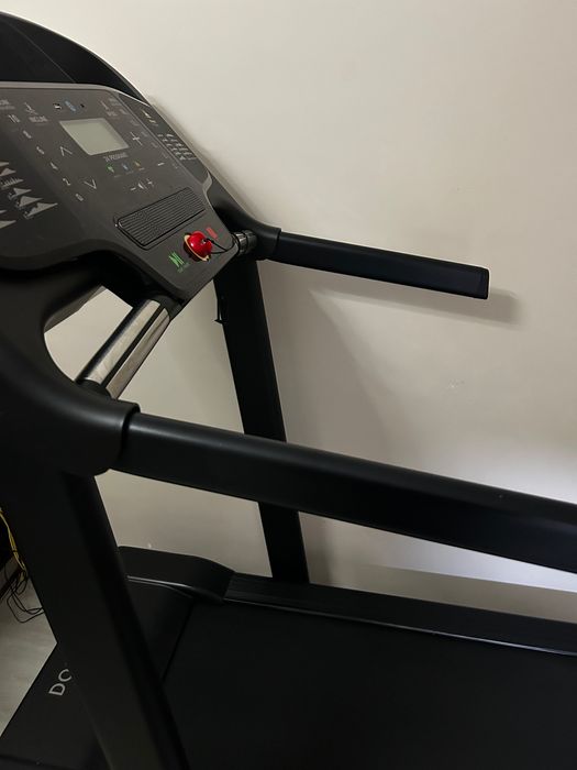 Бягаща пътека електрическа мощна