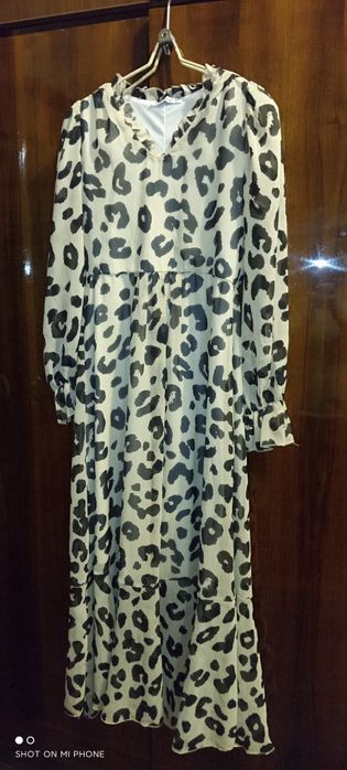 Распродажа платьев***