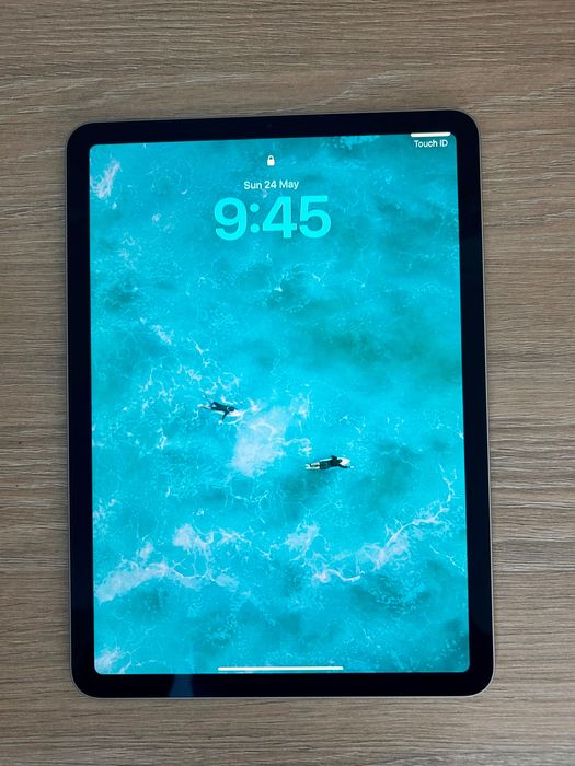 iPad Air 4 10.9” 4th Gen WiFi, Sky Blue, 64 GB