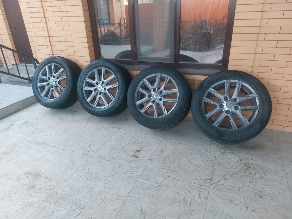 Титанки лексус 570