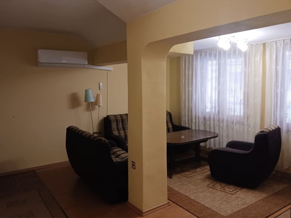 3-стаен, 80 кв.м, Център